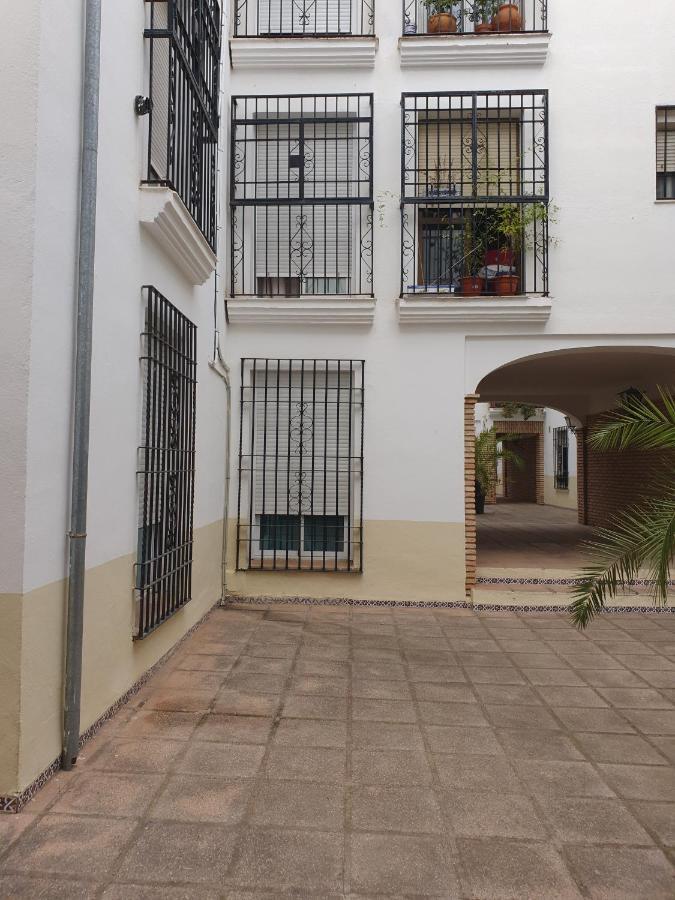 Apartamento En Los Patios De San Basilio Кордова Экстерьер фото